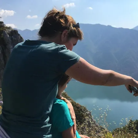 Apartamento Casa Carla, Bis 4 Personen, Garten, Balkon Mit Blick Auf Den Und Berge