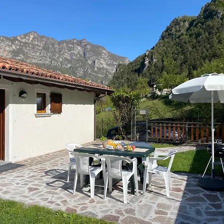 Apartamento Casa Carla, Bis 4 Personen, Garten, Balkon Mit Blick Auf Den Und Berge Crone