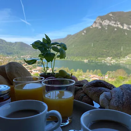Casa Carla, Bis 4 Personen, Garten, Balkon Mit Blick Auf Den Und Berge